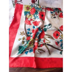 Fake Gucci GG Silk Scarf 140 x 140 Red Replica