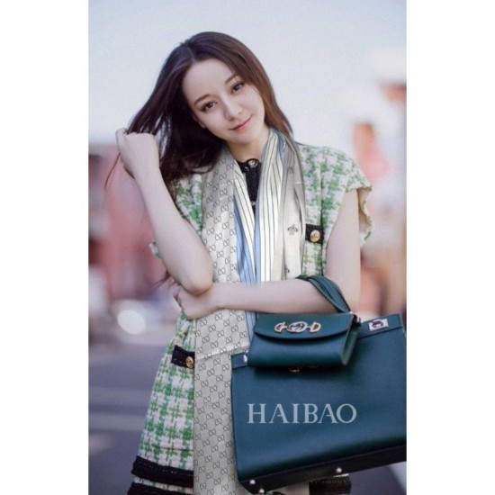 Replica Gucci Long Silk scarf with Bee Print 70 x 180cm Gray