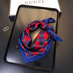 Replica Gucci Classic Schawl 50 x 50 Blue