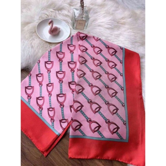 Fake Gucci Scarf With Stirrups Print 90 x 90 Black Replica