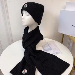 Replica Moncler Mouth Knitted Scarf Hat Black