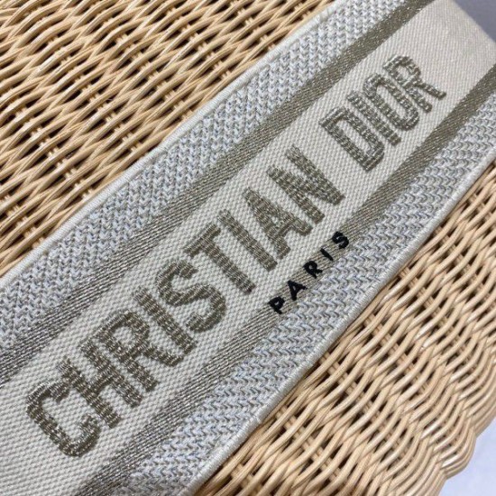 Replica Dior Medium Lady Dior Bag In Wicker and White Oblique Jacquard Fake Dior Medium Lady Dior Bag In Wicker and White Oblique Jacquard Replica