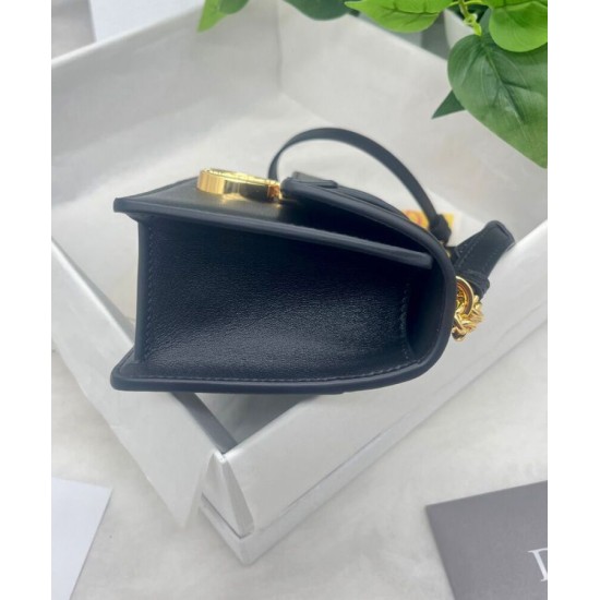 Fake Christian Dior 30 Montaigne East-West Bag With Chain Black Replica Replica Christian Dior 30 Montaigne East-West Bag With Chain Black
