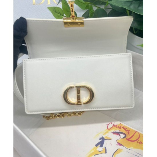 Replica Christian Dior 30 Montaigne East-West Bag With Chain Cream Fake Christian Dior 30 Montaigne East-West Bag With Chain Cream Replica