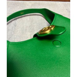 Replica Gucci Aphrodite Medium Shoulder Bag 726274 Green Replica Gucci Aphrodite Medium Shoulder Bag 726274 Green