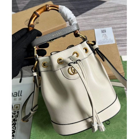 Replica Gucci Diana Mini Bucket Bag 724667 White Replica Gucci Diana Mini Bucket Bag 724667 White