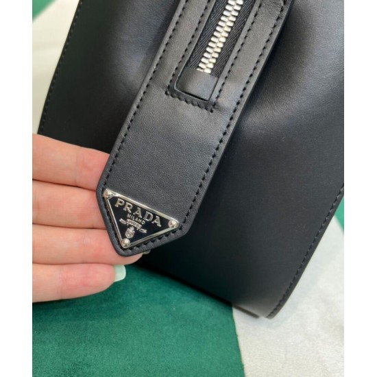 Fake Prada Small Leather Prada Supernova Handbag 1BA366 Black Replica Replica Prada Small Leather Prada Supernova Handbag 1BA366 Black
