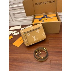 Replica Louis Vuitton Pochette Metis Bag In Monogram Empreinte Leather M45809