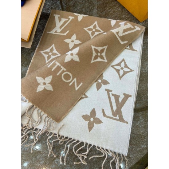 Fake Louis Vuitton LV Essential Scarf In Beige Wool M77728 Replica Fake Louis Vuitton LV Essential Scarf In Beige Wool M77728 Replica