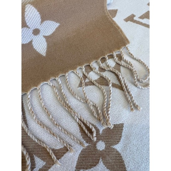 Fake Louis Vuitton LV Essential Scarf In Beige Wool M77728 Replica Fake Louis Vuitton LV Essential Scarf In Beige Wool M77728 Replica