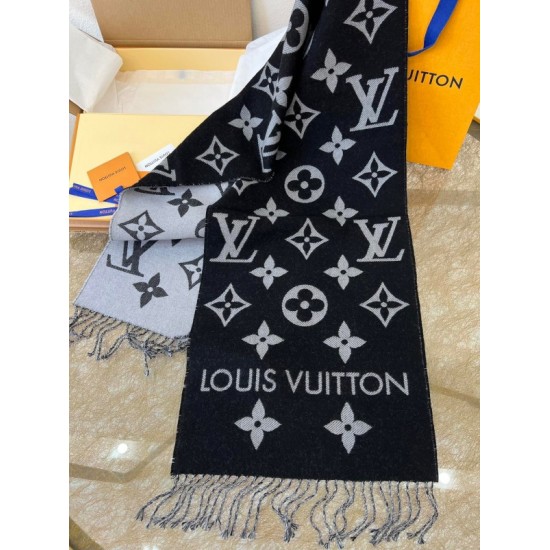 Replica Louis Vuitton LV Essential Scarf In Black Wool M77853 Replica Louis Vuitton LV Essential Scarf In Black Wool M77853