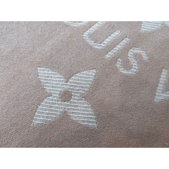 Fake Louis Vuitton LV Essential Scarf In Beige Rose Wool M77854 Replica