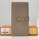 Replica Louis Vuitton LV Vertical Wallet In Taurillon Leather M81367