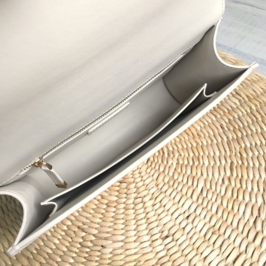 Fake Christian Dior 30 Montaigne Flap Bag White Replica Fake Christian Dior 30 Montaigne Flap Bag White Replica