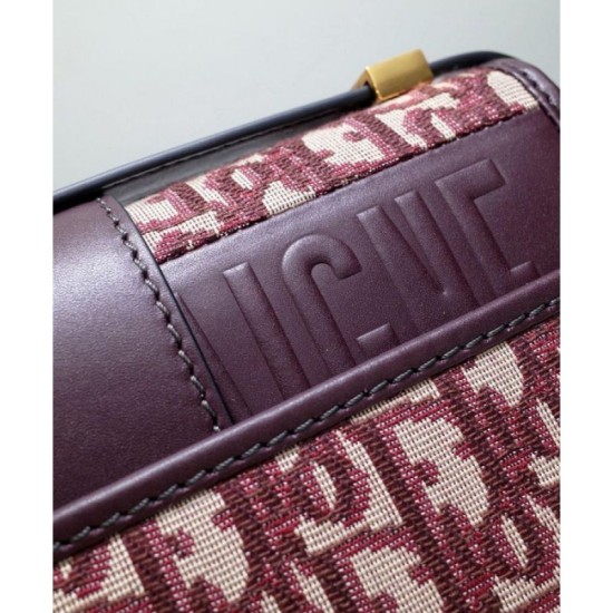 Replica Christian Dior 30 Montaigne Flap Bag Red Replica Christian Dior 30 Montaigne Flap Bag Red