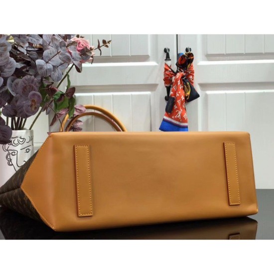 Replica Louis Vuitton Cabas Voyage Monogram Canvas M44878