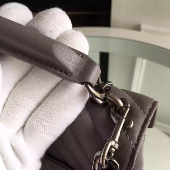 Fake Saint Laurent Medium Monogram College Bag in Grey Goatskin Replica Replica Saint Laurent Medium Monogram College Bag in Grey Goatskin
