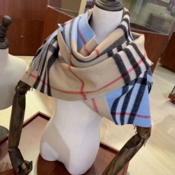 Replica Burberry Classic check Cashmere Shawl 30 x 250