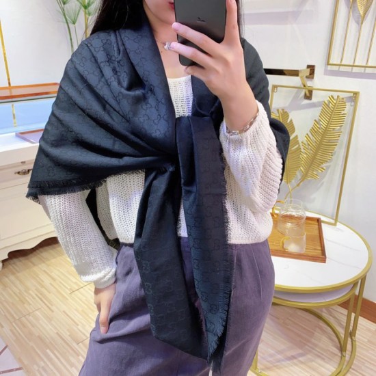 Replica Gucci Wool GG jacquard Double-sided square Scarf Dark Green