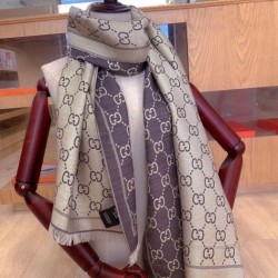 Fake Gucci Limited edition classic elements inlaid lurex shawl Brown Replica
