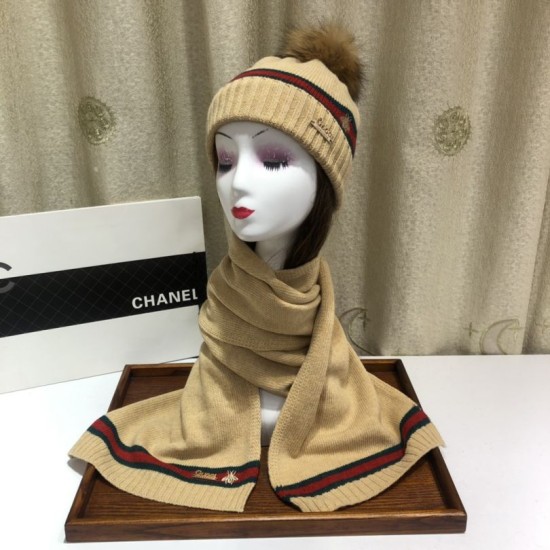 Fake Gucci Classic Cashmere Jacquard Scarf & Hat Brown Replica