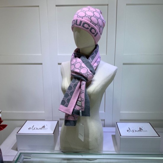 Replica Gucci Classic Cashmere Jacquard Scarf & Hat Pink / Dark Gray