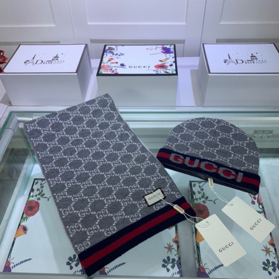 Replica Gucci Classic Cashmere Jacquard Scarf & Hat Gray