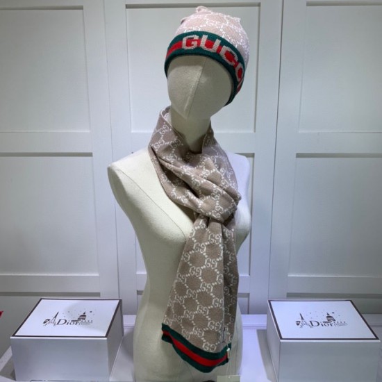 Fake Gucci Classic Cashmere Jacquard Scarf & Hat Brown / Red Replica