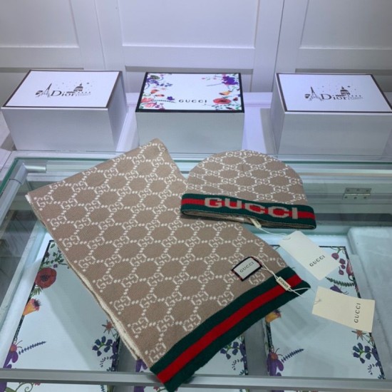 Fake Gucci Classic Cashmere Jacquard Scarf & Hat Brown / Red Replica