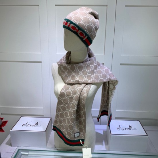 Fake Gucci Classic Cashmere Jacquard Scarf & Hat Brown / Red Replica