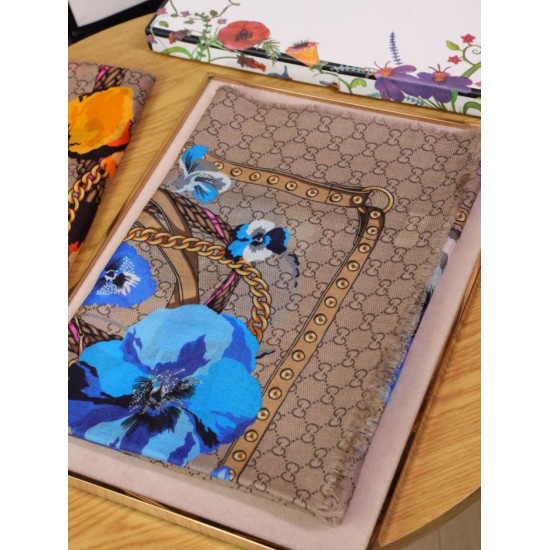 Replica Gucci classic double G letter Logo Scarf with floral elements Green