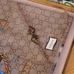 Replica Gucci classic double G letter Logo Scarf with floral elements Green