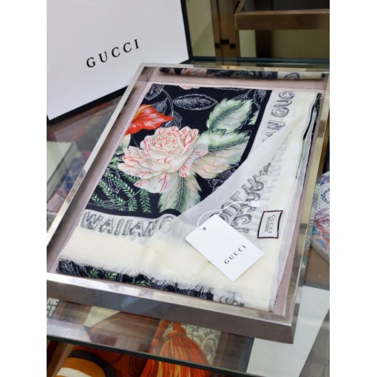 Replica Gucci Limited edition cashmere printed cashmere scarf Pink