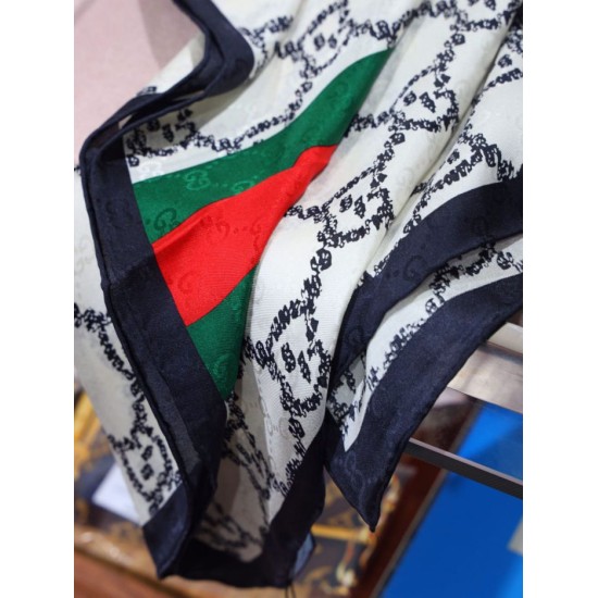 Replica Gucci printed silk scarf 110 x 110 White