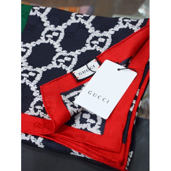 Replica Gucci printed silk scarf 110 x 110 Black