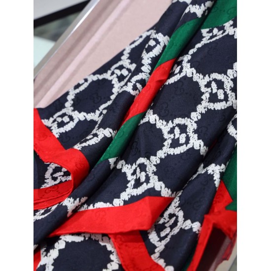 Replica Gucci printed silk scarf 110 x 110 Black