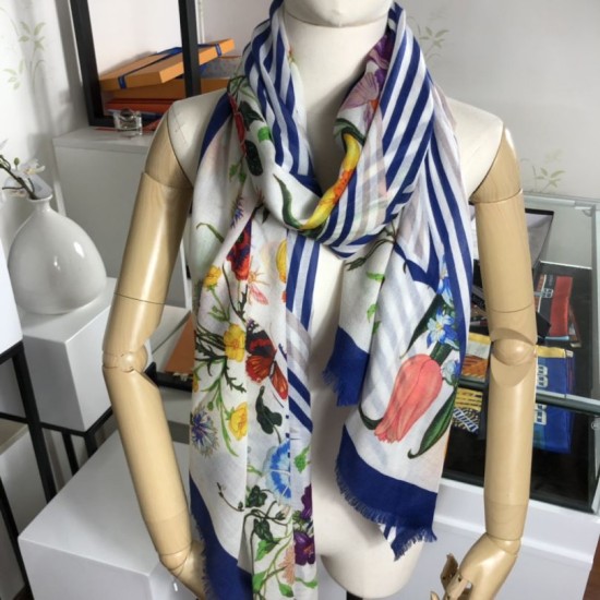 Fake Gucci classic floral cashmere scarf 100 x 200 Blue Replica