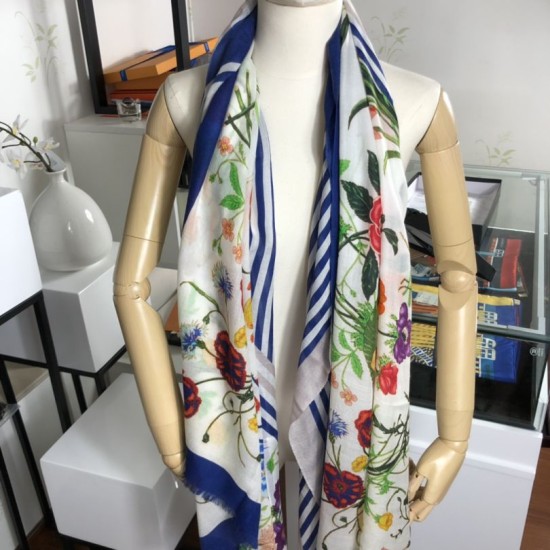 Fake Gucci classic floral cashmere scarf 100 x 200 Blue Replica