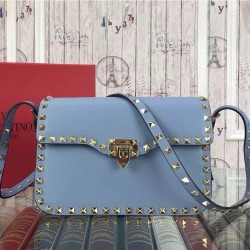 Replica Rockstud Shoulder Bag In Light Blue Calfskin